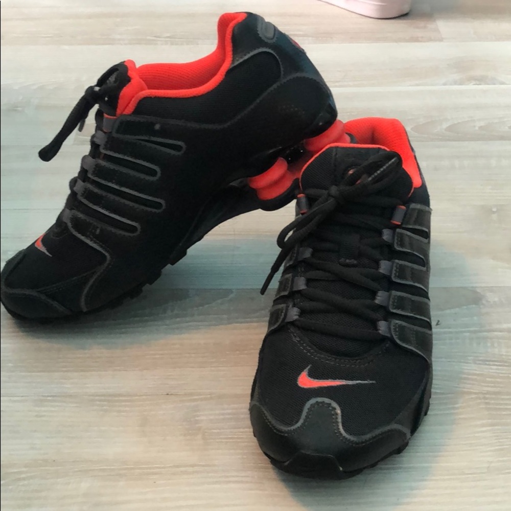 Nike shox
